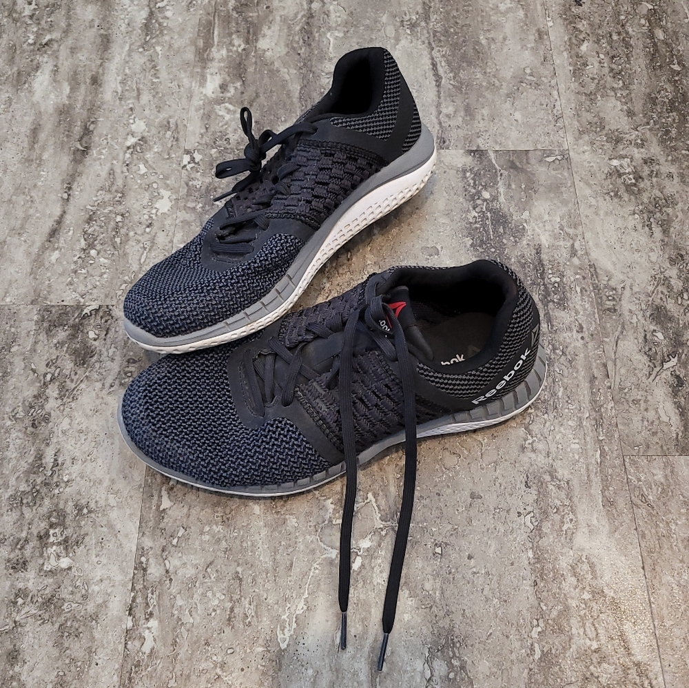 Reebok Sneakers